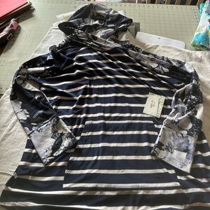 Navy Striped Hoodie with Floral Accents Lularoe amber poly 2xl